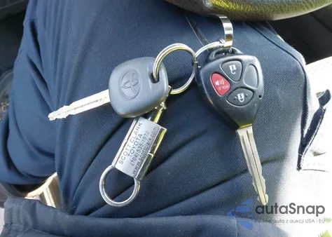 2011 Toyota Rav4 Sport z USA, uszkodzony, nr VIN 2T3WF4DV0BW098600